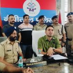 बिग ब्रेकिंग–एसएसपी के नेतृत्व में पुलिस को मिली कामयाबी, नुमाइश में मारपीट करने वाले दो आरोपी हथियार समेत गिरफ्तार, पुलिस टीम पुरस्कृत…