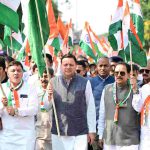 मुख्यमंत्री धामी के नेतृत्व में निकाली तिरंगा यात्रा, लोगों में दिखा उत्साह, सड़कों पर जबरदस्त भीड़