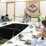 मुख्य सचिव आनन्द बर्द्धन की अध्यक्षता में सचिवालय में सचिव समिति की बैठक आयोजित हुई