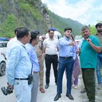 रुद्रप्रयाग/बस दुर्घटना: जिलाधिकारी प्रतीक जैन ने बनाई उच्चस्तरीय जांच कमेटी, जिले के सभी राष्ट्रीय राजमार्गों का होगा निरीक्षण…