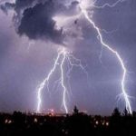 बिग ब्रेकिंग–चमोली के नंदानगर में बिजली गिरने से 15 घोड़े-खच्चरों की मौत, नौ लापता, पढ़िए पूरी खबर…