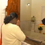 बिग ब्रेकिंग–राष्ट्रपति द्रौपदी मुर्मु ने किए कैंची धाम में बाबा नीब करौरी के दर्शन, राष्ट्र की सुख-शांति के लिए की मंगलकामना…